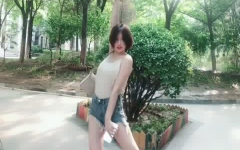 学拉丁小姐姐,舞动青春，绽放风采