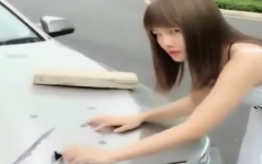 大小姐哄小姐姐,一场温馨治愈的甜蜜互动